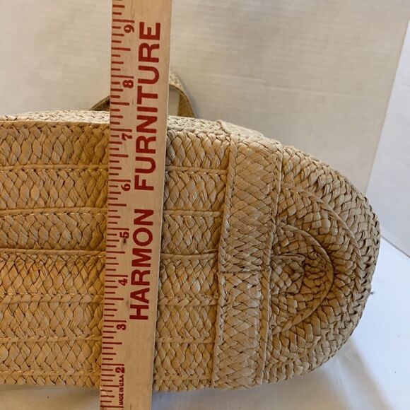 Draper James straw handbag with floral scarf - Picture 6 of 11